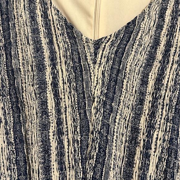 Arula Size B Dress - Picture 4 of 6